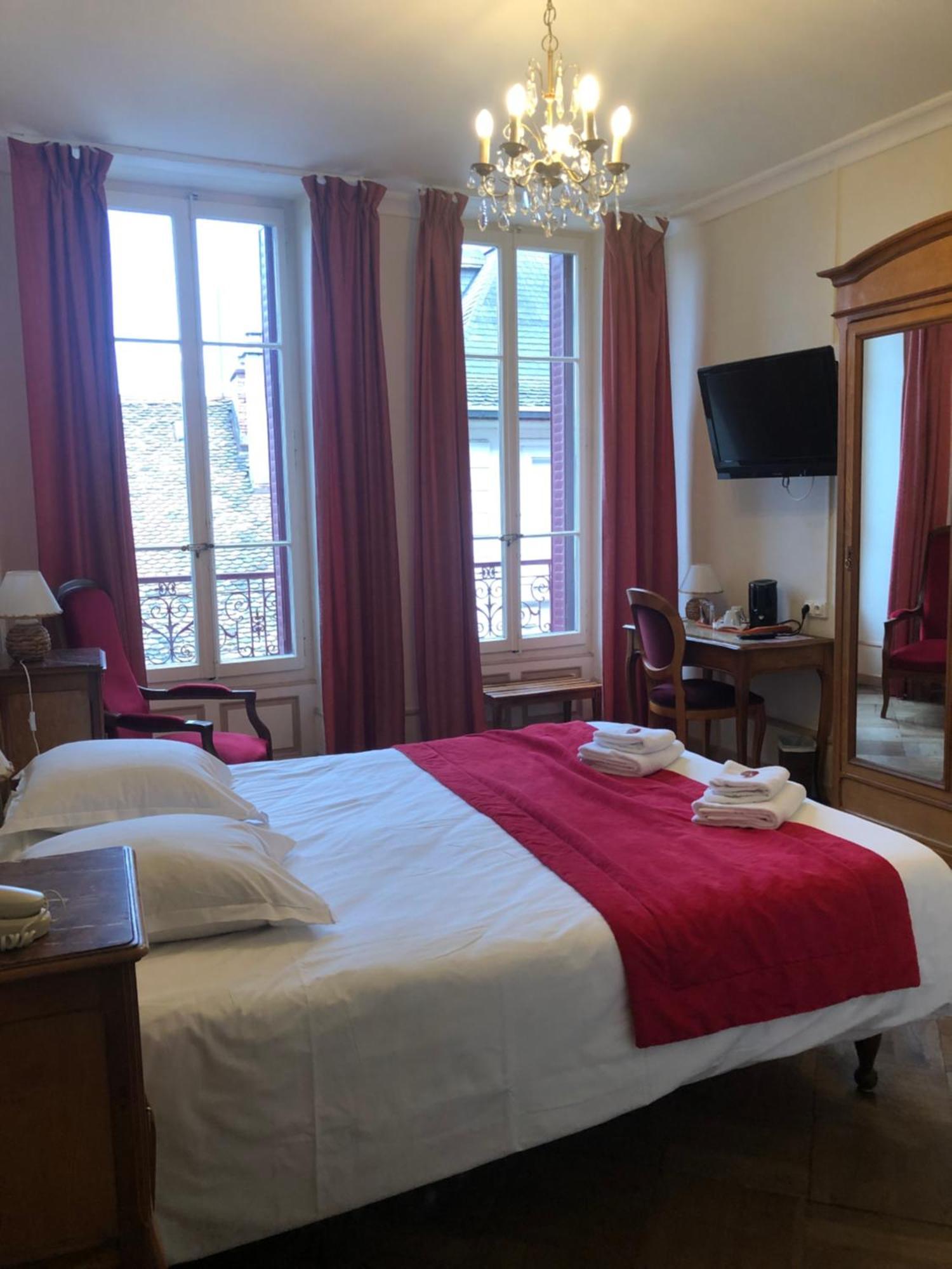 Hotel Continental Эвиан-ле-Бен Экстерьер фото